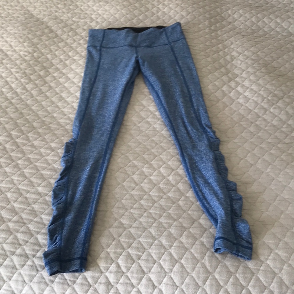 Full length tights. Sz 6. No flaws.